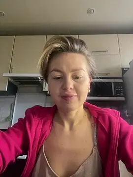 MartaLuna  online show from 01/10/26, 10:10