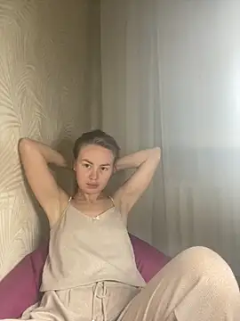 MartaLuna  online show from 11/01/25, 08:36