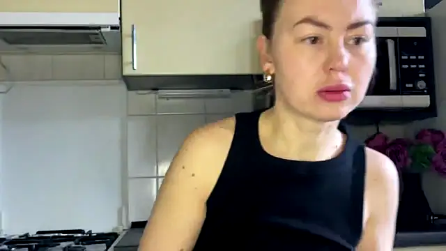 MartaLuna  online show from 03/06/26, 09:04