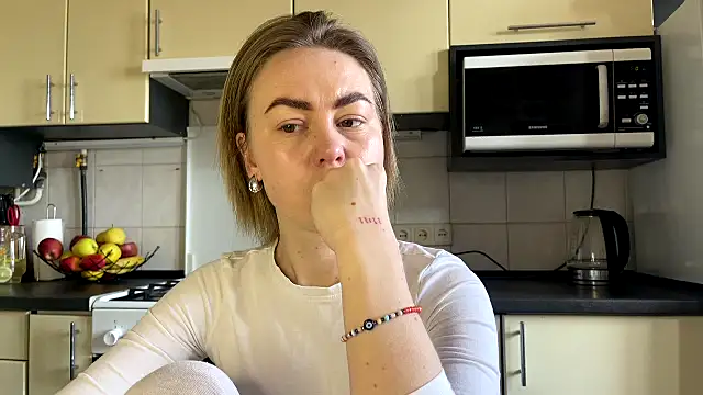 MartaLuna  online show from 03/27/26, 10:16