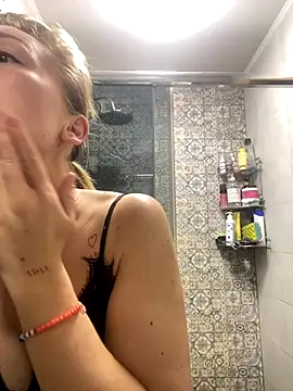 MartaLuna  online show from 11/17/25, 11:53