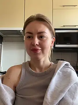 MartaLuna  online show from 03/02/26, 07:15