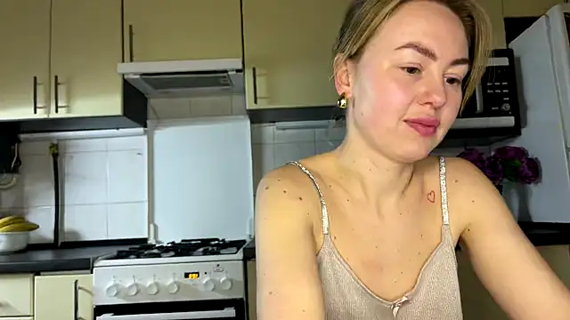 MartaLuna  online show from 03/05/26, 09:00