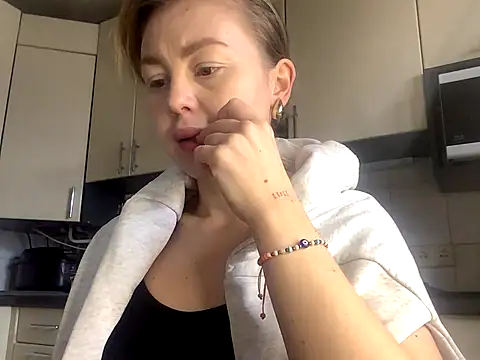 MartaLuna  online show from 01/07/26, 09:47