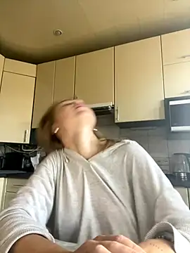 MartaLuna  online show from 10/26/25, 08:26