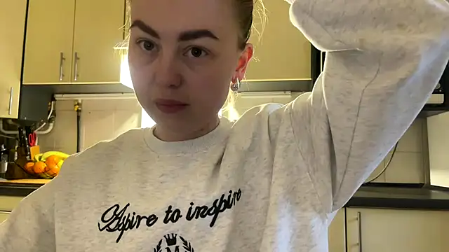 MartaLuna  online show from 04/10/26, 03:52