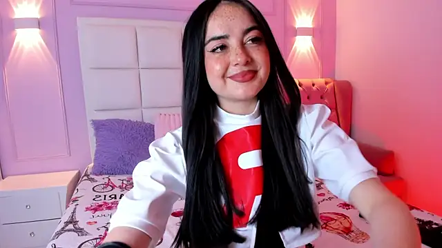 Ashleypetit online show from 08/06/26, 01:39