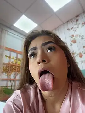 MayaMoanXXX online show from 04/08/26, 01:12