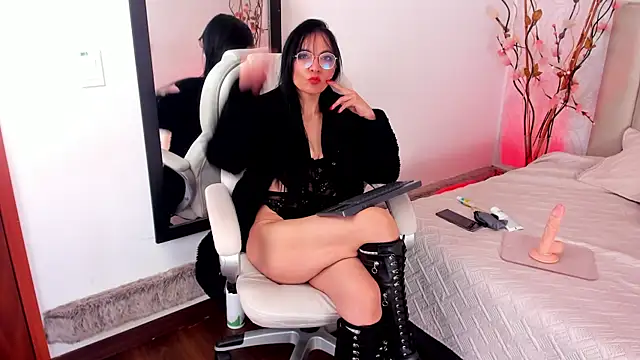 Aria velle online show from 09/23/25, 01:40