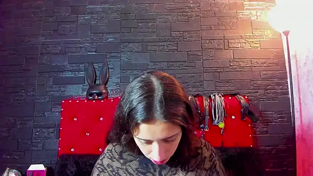 Snapshot of KatyVelvet chatting on 10/02/25, 02:26 KatyVelvet online show from 10/02/25, 02:26