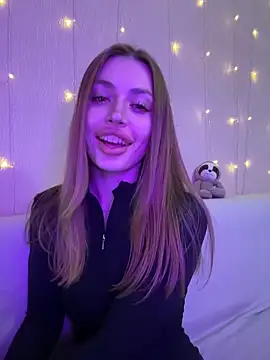 Elizabeth Tay online show from 12/13/25, 08:37