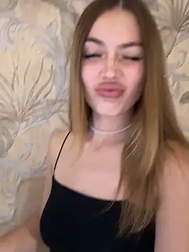 Elizabeth Tay online show from 11/05/25, 07:06