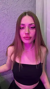 Elizabeth Tay online show from 02/25/26, 06:08