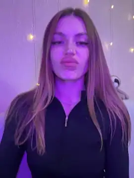 Elizabeth Tay online show from 12/20/25, 07:28