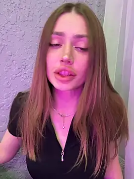 Elizabeth Tay online show from 02/26/26, 05:46