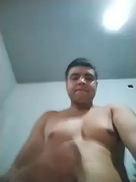 reycam97 online show from 05/20/26, 02:25