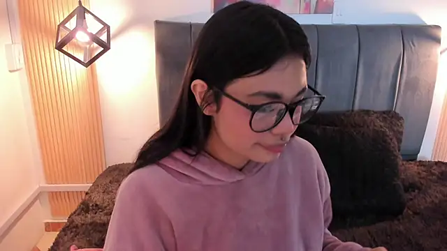 Snapshot of Evaa_rosee_ chatting on 10/10/25, 11:55 Evaa rosee online show from 10/10/25, 11:55