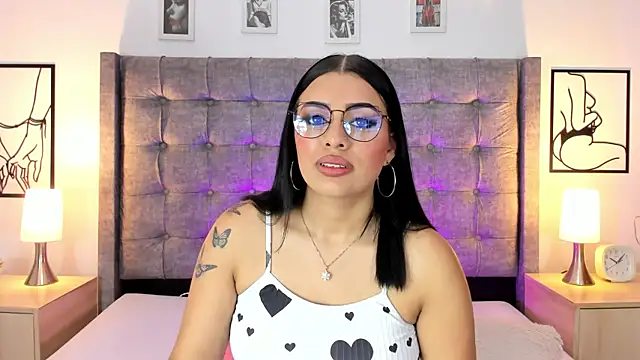 Linda Fosterr online show from 11/25/25, 03:07