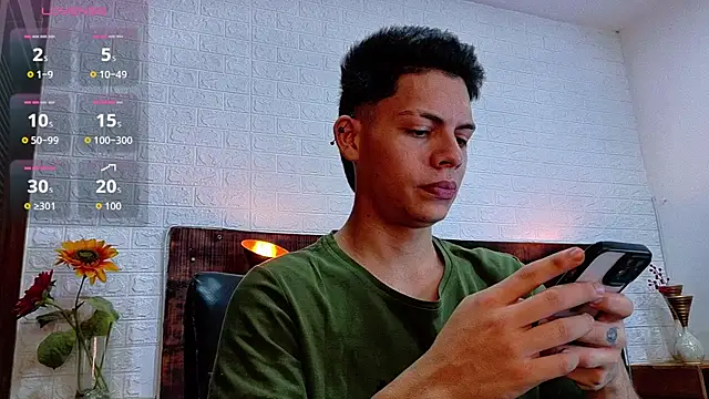 JhosuaVega online show from 11/14/25, 10:02