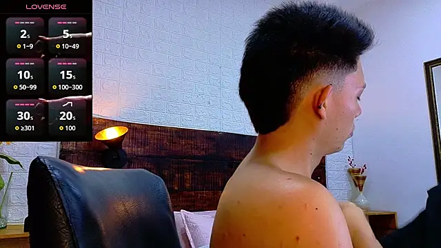 JhosuaVega online show from 10/26/25, 12:22