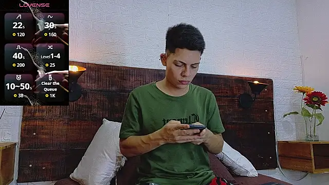 JhosuaVega online show from 10/05/25, 12:34