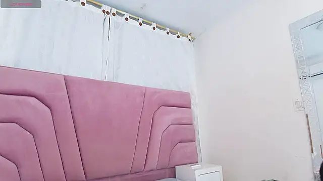 miajhonsonx online show from 03/23/26, 09:03