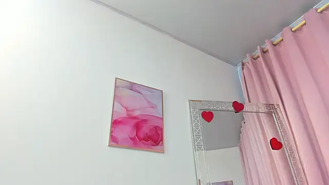 miajhonsonx online show from 06/03/26, 02:18