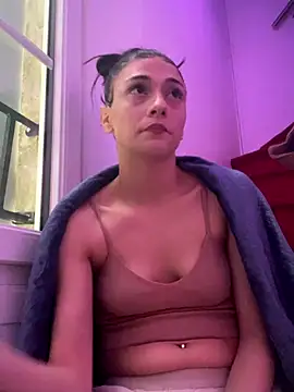 Snapshot of Zakiramym chatting on 10/30/25, 03:20 Zakiramym online show from 10/30/25, 03:20