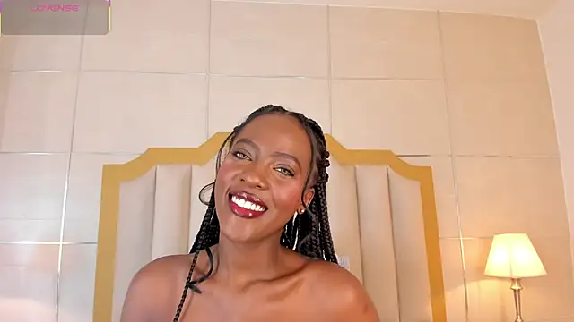 DakotaWangi online show from 12/03/25, 03:51