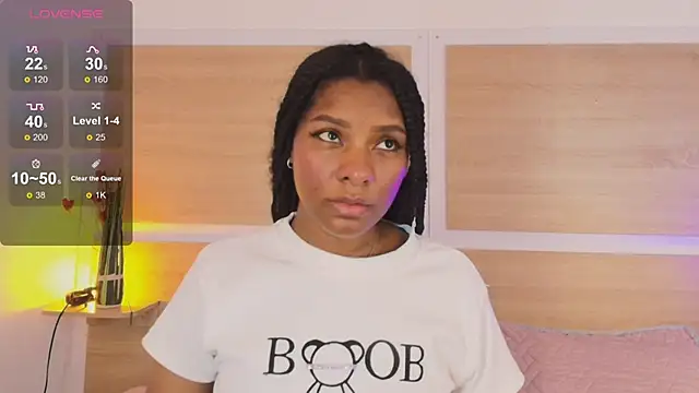 ValeryCortezm online show from 10/29/25, 12:15