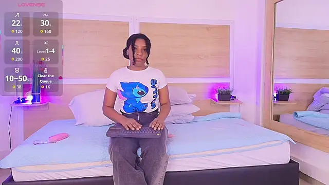 ValeryCortezm online show from 11/16/25, 01:16