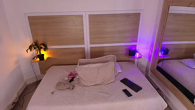 ValeryCortezm online show from 01/14/26, 12:31