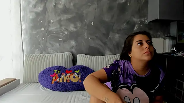 EvelynBun online show from 02/24/26, 01:56