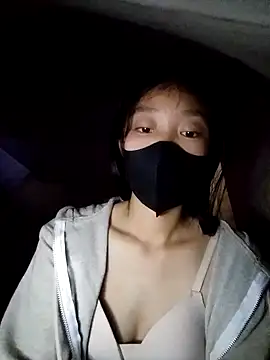 Snapshot of Phuoc_xx chatting on 01/15/26, 06:50 Phuoc xx online show from 01/15/26, 06:50