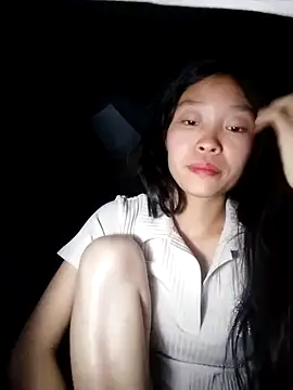 Snapshot of Phuoc_xx chatting on 01/08/26, 02:12 Phuoc xx online show from 01/08/26, 02:12