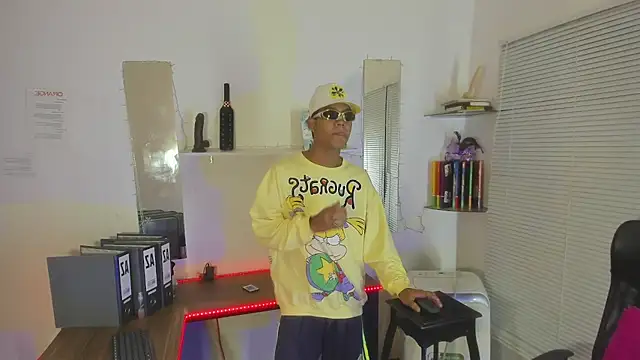 xxKamadevaxx online show from 02/04/26, 12:33