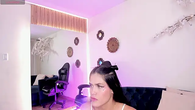 Isa Rouse   online show from 09/26/25, 03:02