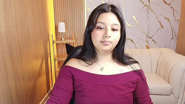 Snapshot of mia_hot_tf chatting on 09/30/25, 01:28 mia hot tf online show from 09/30/25, 01:28