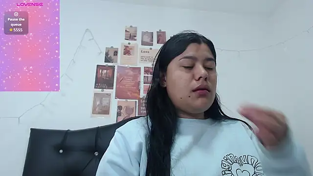 April Becker online show from 03/08/26, 02:59