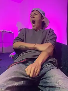 NaytonFreeman online show from 11/06/25, 11:36