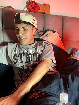 NaytonFreeman online show from 12/15/25, 11:27