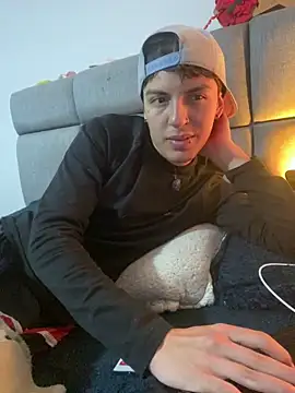 NaytonFreeman online show from 02/05/26, 12:12