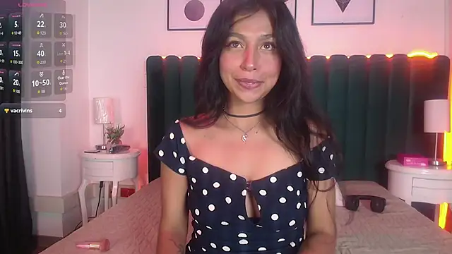 Snapshot of Keila_Fg chatting on 12/01/25, 07:48 Keila Fg online show from 12/01/25, 07:48