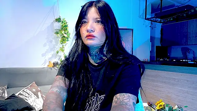 Unatatuada online show from 12/18/25, 09:25