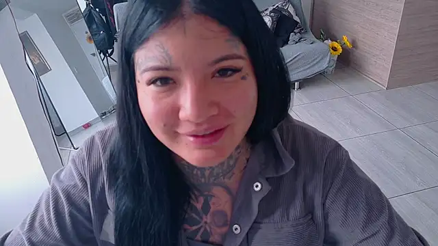 Unatatuada online show from 10/11/25, 12:39