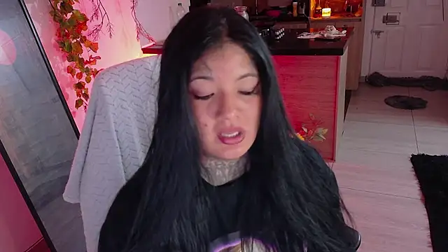 Unatatuada online show from 11/08/25, 12:36