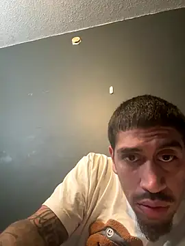 busnfatnutsLildee online show from 11/04/25, 01:20