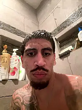 busnfatnutsLildee online show from 01/13/26, 05:28