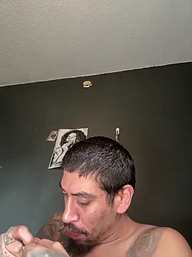 busnfatnutsLildee online show from 11/17/25, 06:12