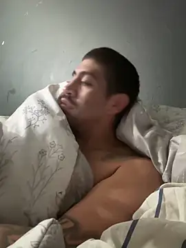 busnfatnutsLildee online show from 11/06/25, 01:48